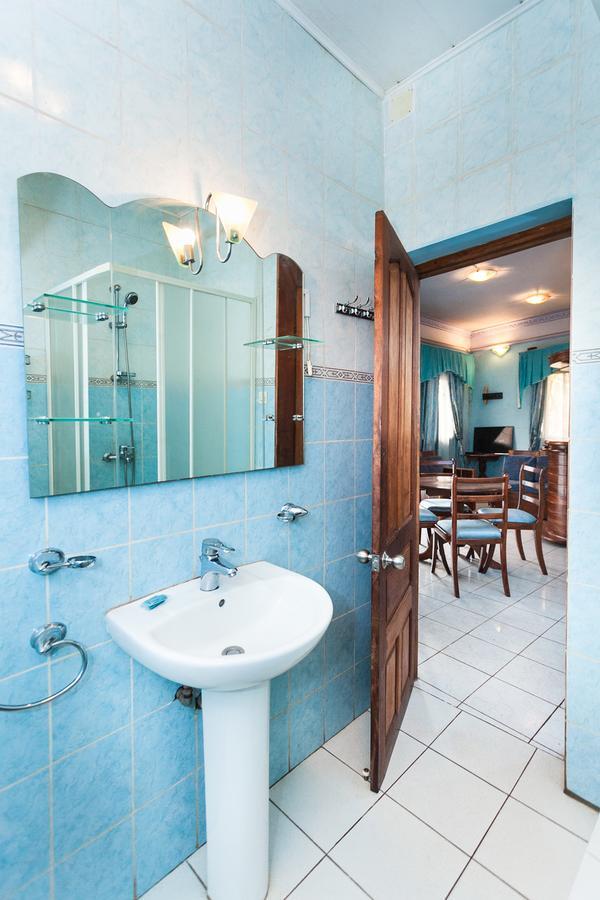 Oceanis Home & Voyages Ивато Экстерьер фото